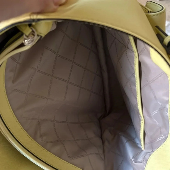 Michael Kors Gold Hardware Tote Bag - Picture 12 of 14